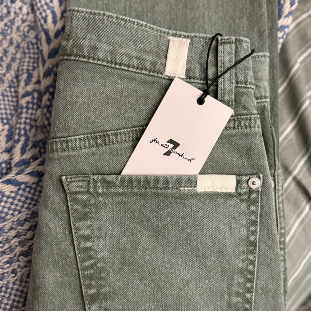 7 For All Mankind Straight Button-Fly Crop Jeans - Picture 6 of 10